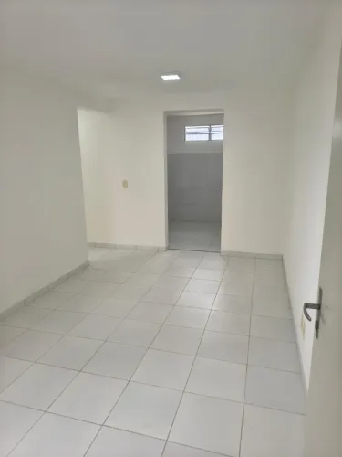 Apartamento no Residencial Bosque das Acácias com 2 dormitórios - 42m²