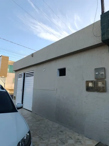 Vende-se casa