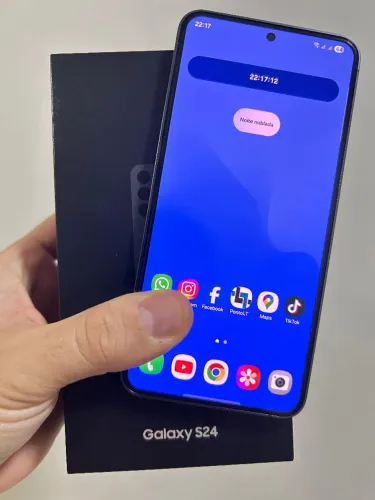 Galaxy S24 8/256GB 2 meses de uso - Aceito cartão 