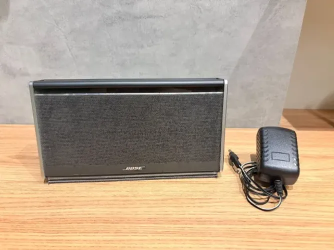 Caixa de som BOSE SOUNDLINK II