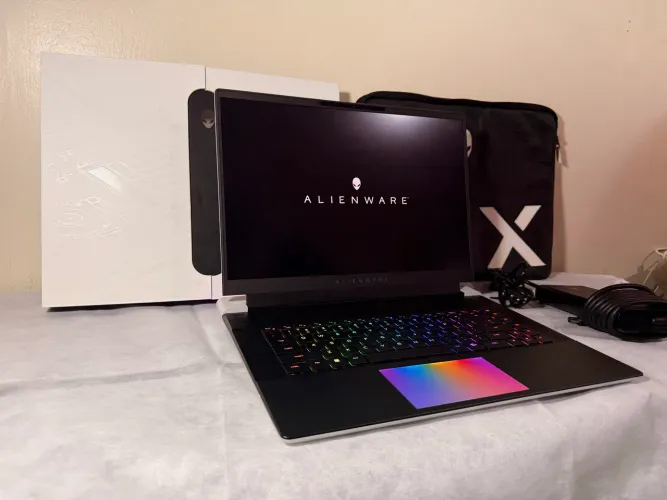 Alienware ×16 R1 Exclusivo (Importado) | RTX 4080 | Core i9 | Tela QHD+ 