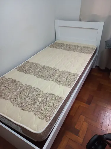 Cama solteiro 