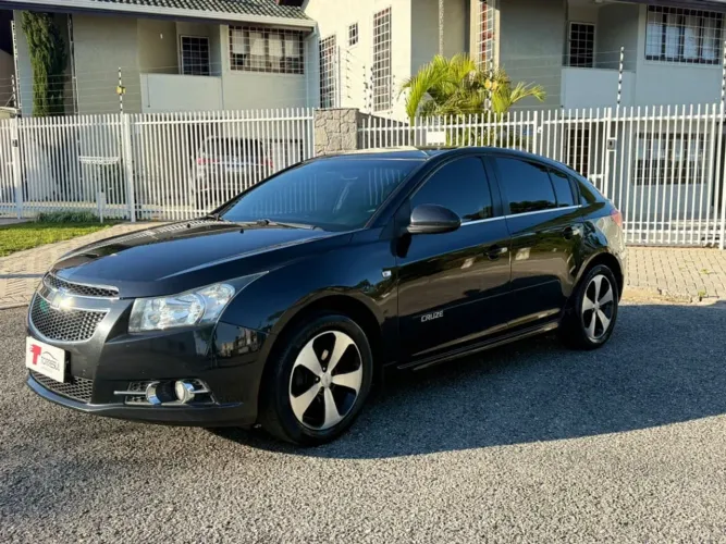 Chevrolet Cruze HB Sport LT 1.8 16V Flexp. 5P AUT 2014