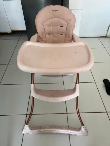 Cadeira de Alimentação Infantil