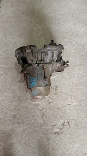 Caixa de cambio Clio 1.6 1997