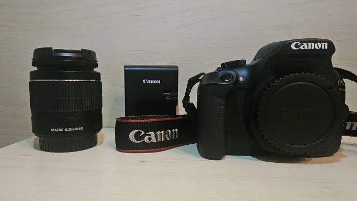 Câmera Rebel T6 + lente 18-55mm