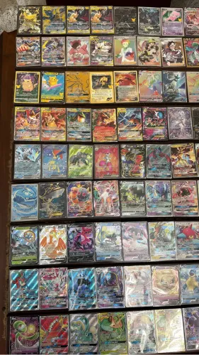 Cartas de Pokémon a venda no perfil