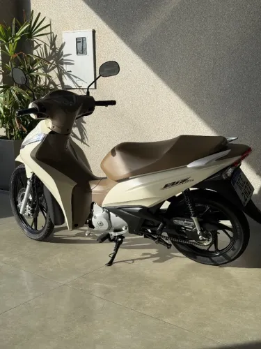 Honda Biz apenas 2.000 kms rodados OPORTUNIDADE