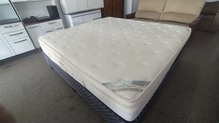 Cama box super king size Colchão molas ensacandas 