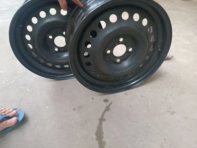 Roda de ferro aro 16 em perfeito estado!