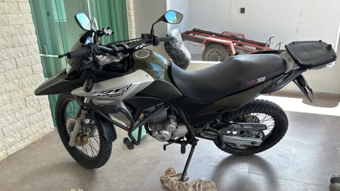 XRE 300 - 2018