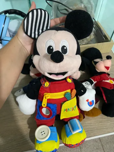 Pelúcia mickey mouse