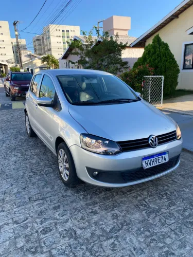 Volkswagen Fox 1.0 MI Total Flex 8V 5P 2012