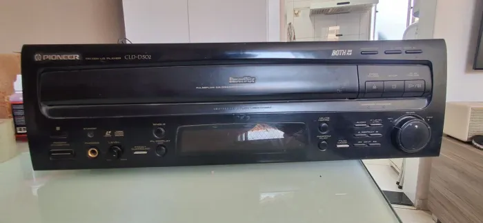 Laser disc Pioneer CLD D502 