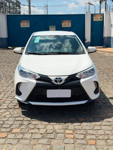 Toyota Yaris XL Sedan 1.5 Flex 16V 4P Aut. 2023