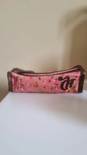 Estojo capricho
