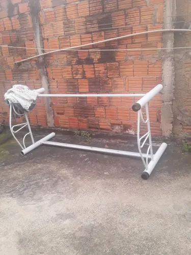 Cama aolteiro tubular seminova