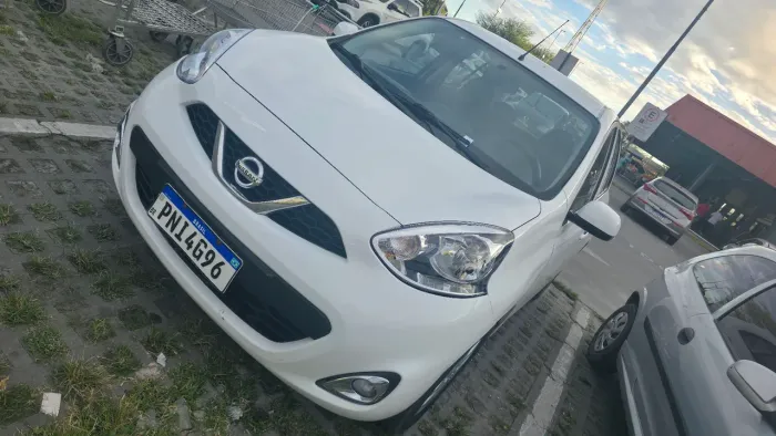 Nissan March SV 1.0 12V Flex 5P 2016