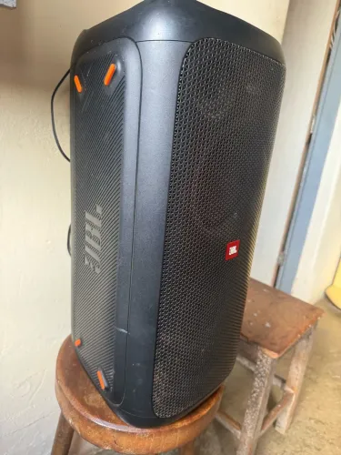 JBL PartyBox 100