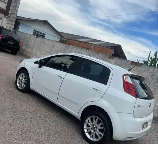 Fiat Punto Essence 1.6 Flex 16V 5P 2012