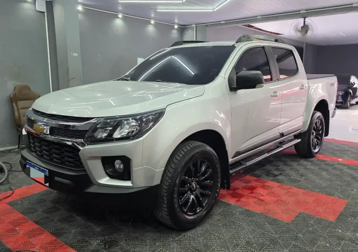 S10 LT Diesel 22/22 automática c/ 53 mil kms