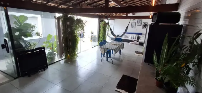 D29-Itaipuaçú-Maricá-Linda casa 2qts/ste,cozAmer,4vgs,churr,E.Solar,planejados/blindex,ac.