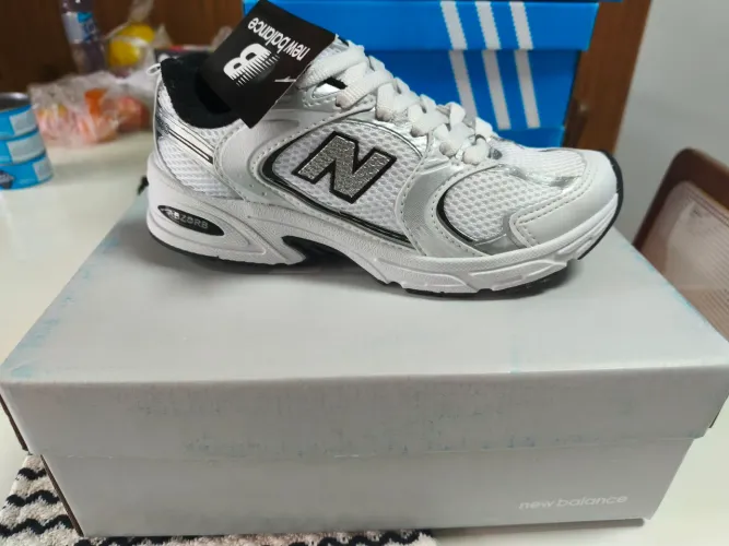 Tênis New Balance 530 Linha Premium - Branco/Prata (Novo na Caixa)