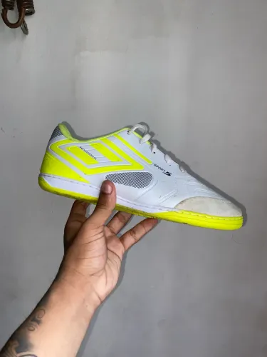 TENIS FUTSAL (aceito proposta)
