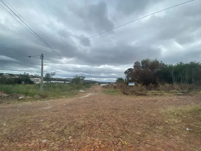 Terreno perfeito para construção de casas, apartamentos, condomínio e pensionato para estu