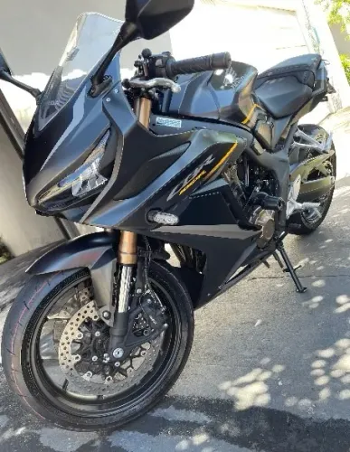 HONDA CBR 650R 2023