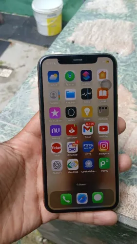 iPhone 11 Pro 