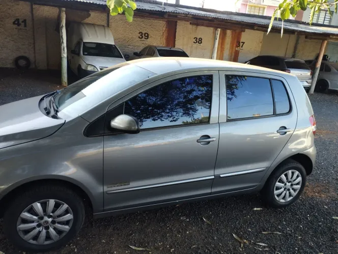 Volkswagen Fox Plus 1.0mi/ 1.0mi Total Flex 8V 4P 2008