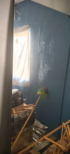 VENDO ESPELHO SUPER GRANDE 2 METROS DE COMPRIMENTO E 92 CM DE LARGURA 