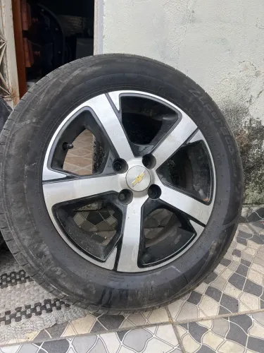 Roda aro 15  liga leve prima / Onix  