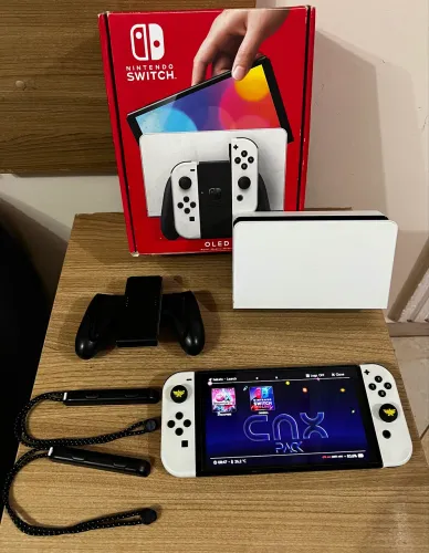 Nintendo Switch Oled - desbloqueado