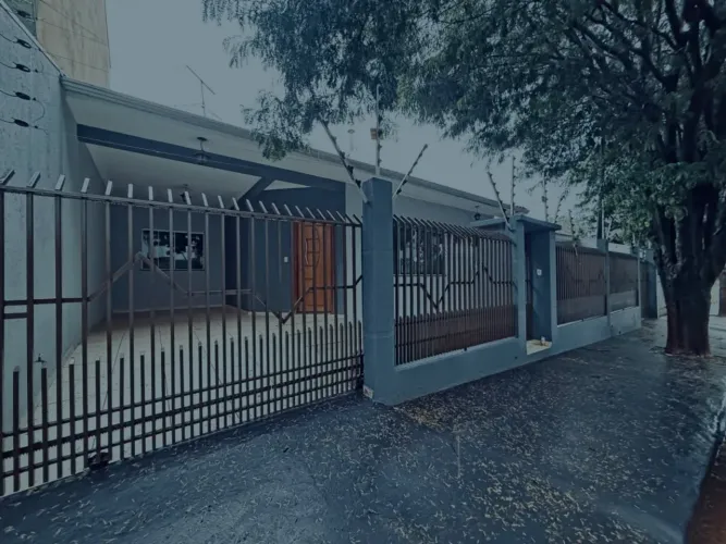 CASA PARA LOCAÇÃO | 1 SUÍTE + 2 QUARTOS, CHURRASQUEIRA E 3 VAGAS NA VILA ESPERANÇA