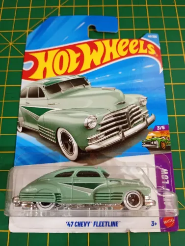 Hot Wheels - Chevy Fleetline 47 