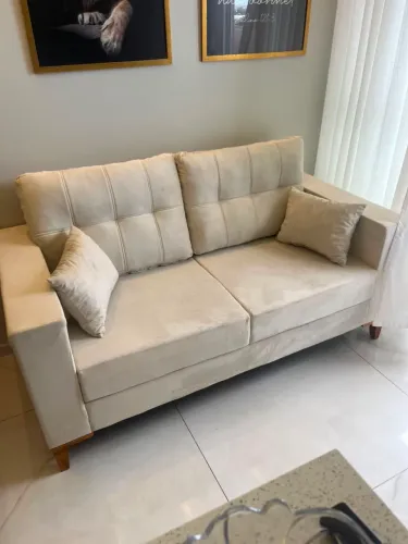Sofás disponíveis pronto entrega