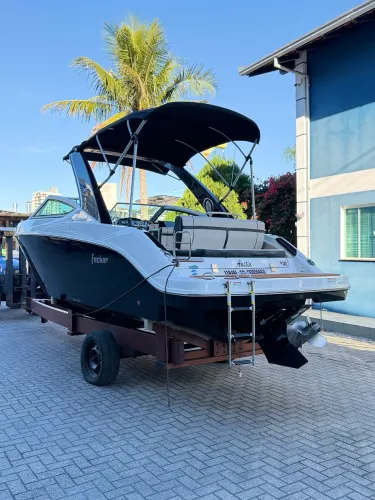 Focker 255 GTO - 2023 x1 Mercruiser 4.5 250 HP ñ Triton Phantom Real Nx Fs Ventura