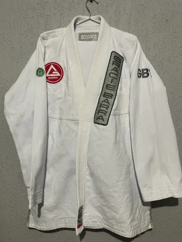 Kimono Gracie Barra