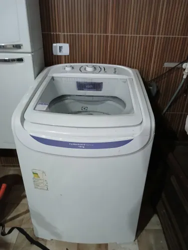 Máquina de lavar roupas