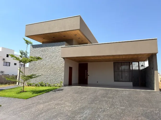 Casa 4 Suítes Alto Padrão Condomínio Fechado Meridian Goianésia