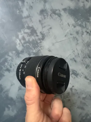 CANON EOS REBEL T100 + 2 LENTES EFS 18-55mm 55-250mm