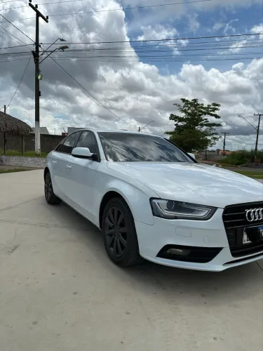 Audi A4 2.0 Avant 16V TFSI Quattro Stronic 2013