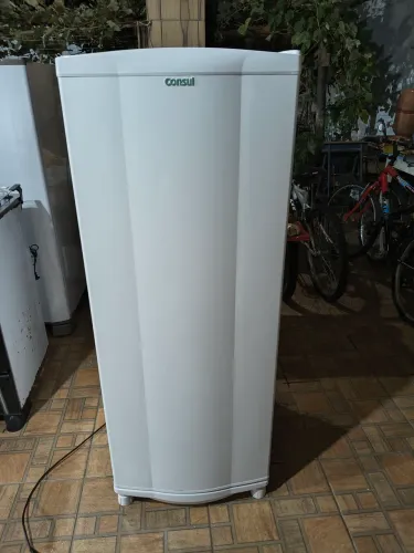 Refrigerador Consul seminova 220v/265litros