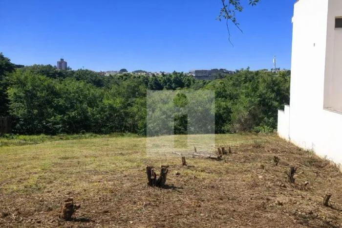 Terreno à venda no Taquaral 500 m² Excelente localização para incorporação