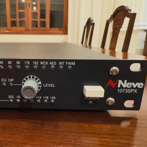 Neve AMS 1073 spx