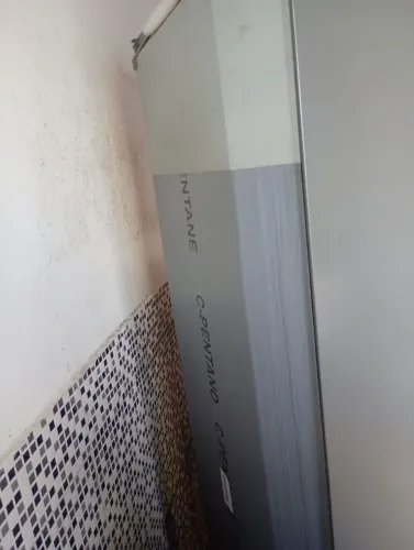 Geladeira Panasonic com dedeito