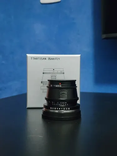 Lente 7Artisans 35mm f/1.4 M - Sony