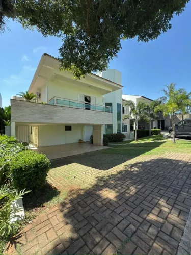 Sobrado para venda possui 487 metros quadrados com 4 quartos em Jardim Cidade Monções - Ma